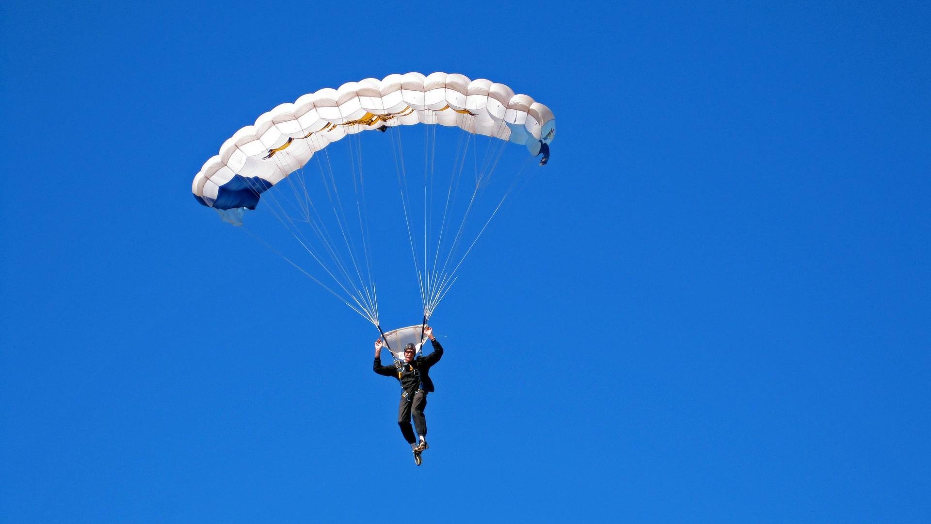 卡拉斯科存在感拉满，突尼斯对阵波兰，一场属于隐形核心的胜利