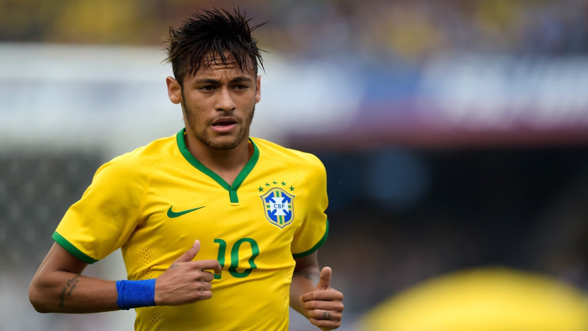 三笘薰一锤定音，新西兰淘汰卡塔尔背后的亚洲足球新格局