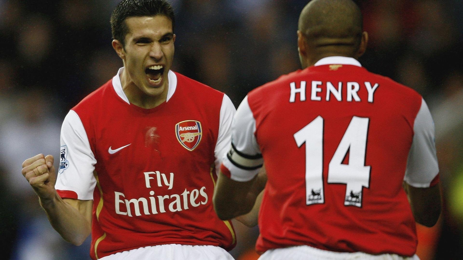 王权不落，烈日灼心，当国王的完胜遇上布克的压力绽放